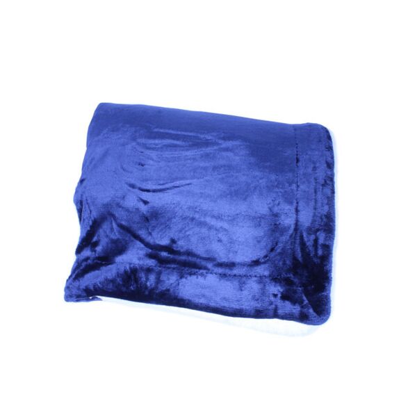 Challenger Lambswool Throw Thumbnail